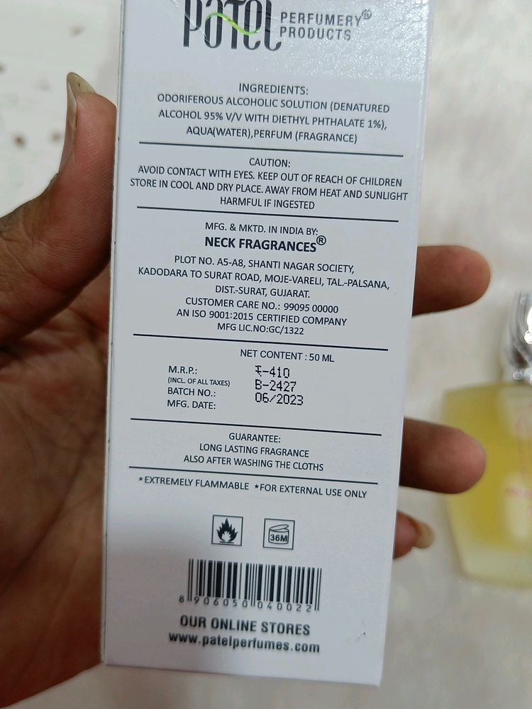 PATEL NECK PERFUME