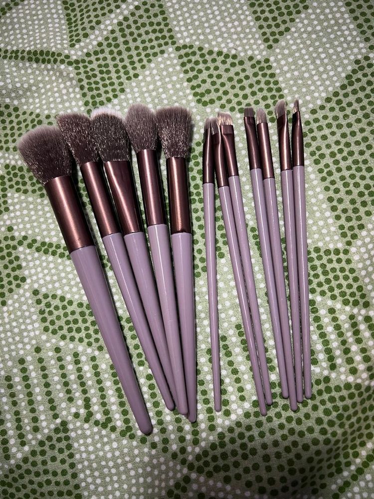 12 Piece Makeup Brush Set - Lavender