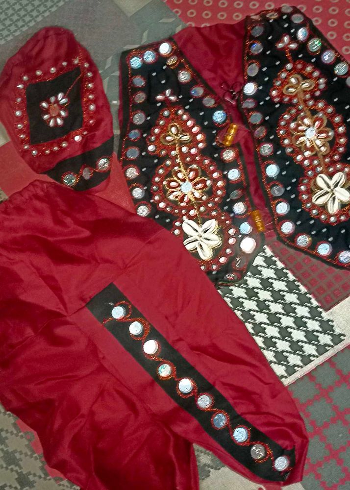 Ethnic Embroidered Outfit