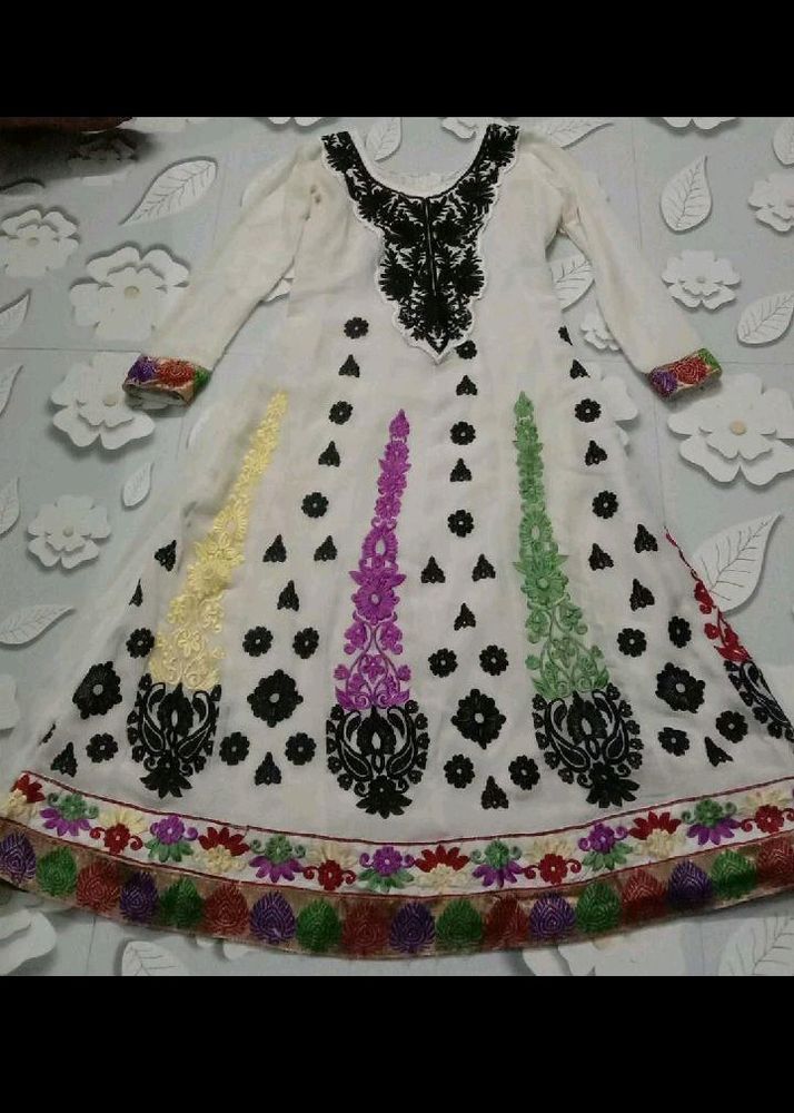 Very Beautiful Gown With Dupatta