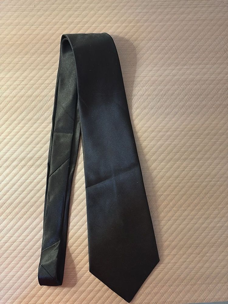 Tie