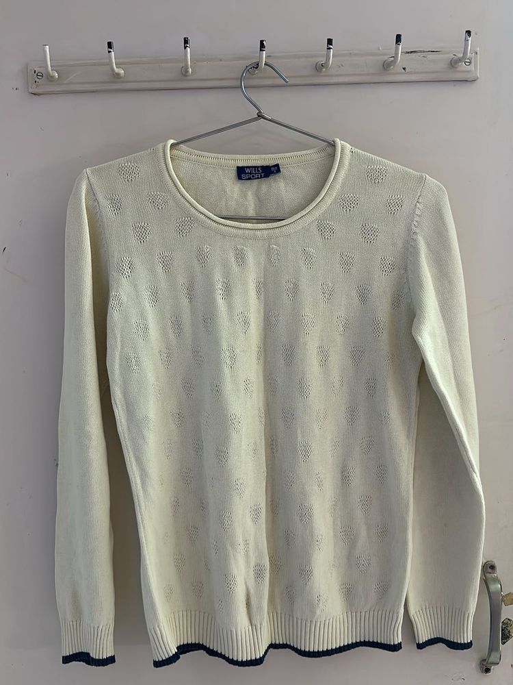 Sweatshirt
