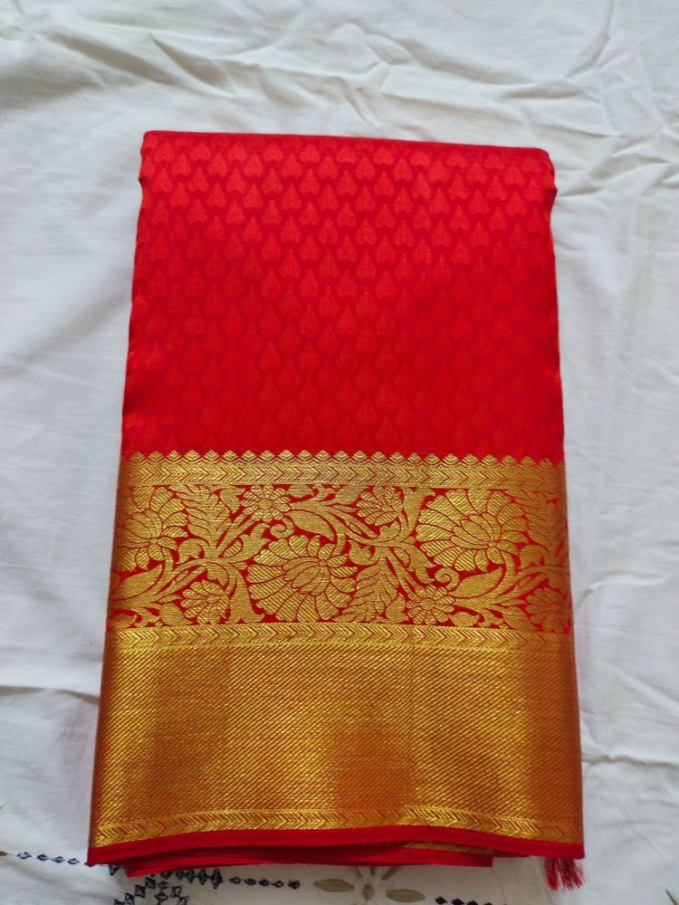 100% Pure Kanchipuram Silk Saree- Bright Red