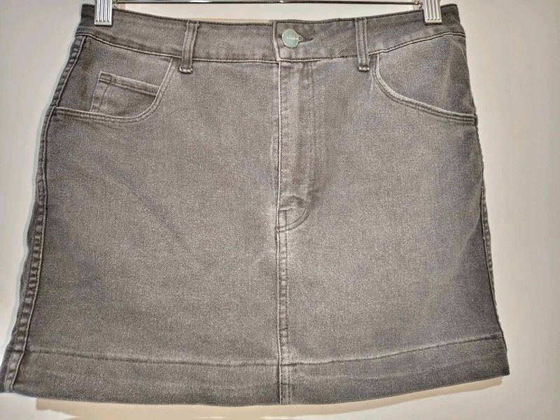 Gray Denim Mini Skirt 28"-30" Streachable