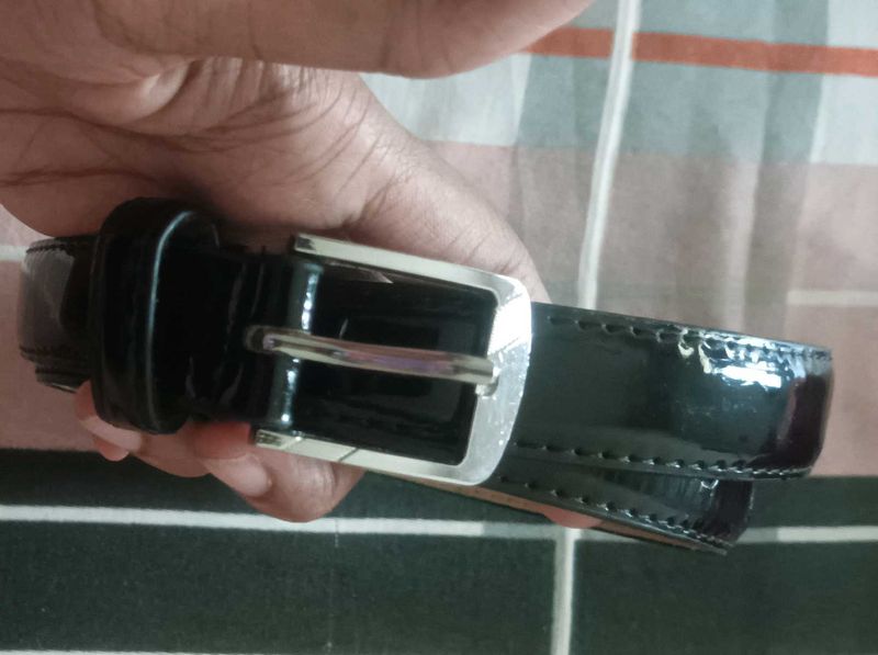 Glossy Black Belt