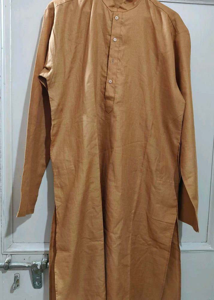 Tan Kurta