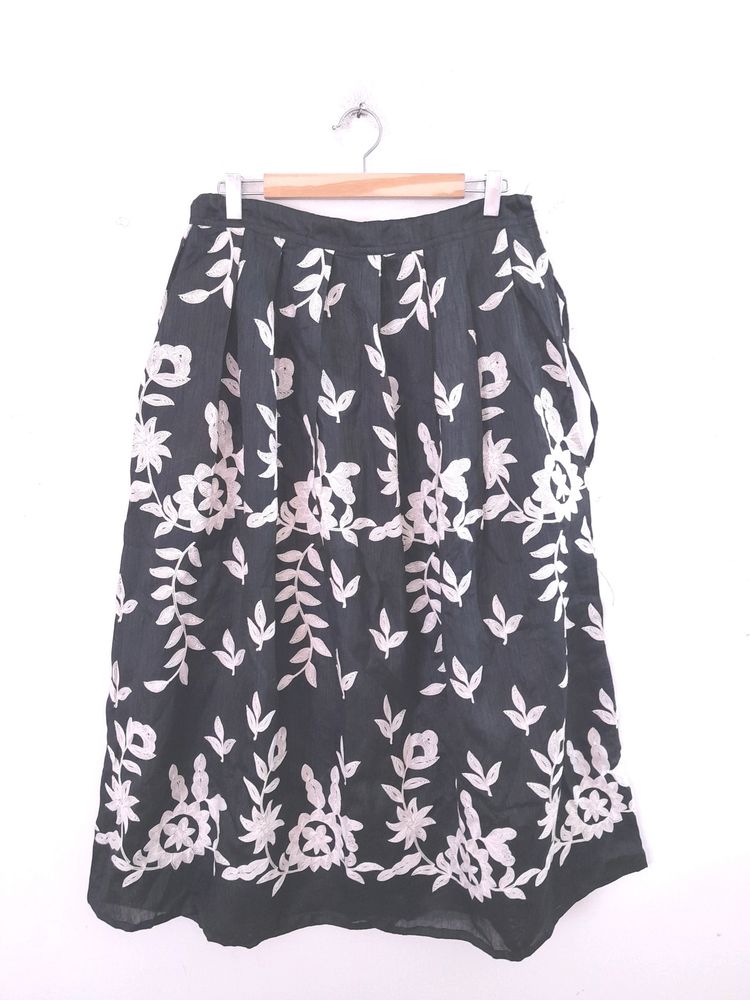 Floral Embroidered Midi Skirt