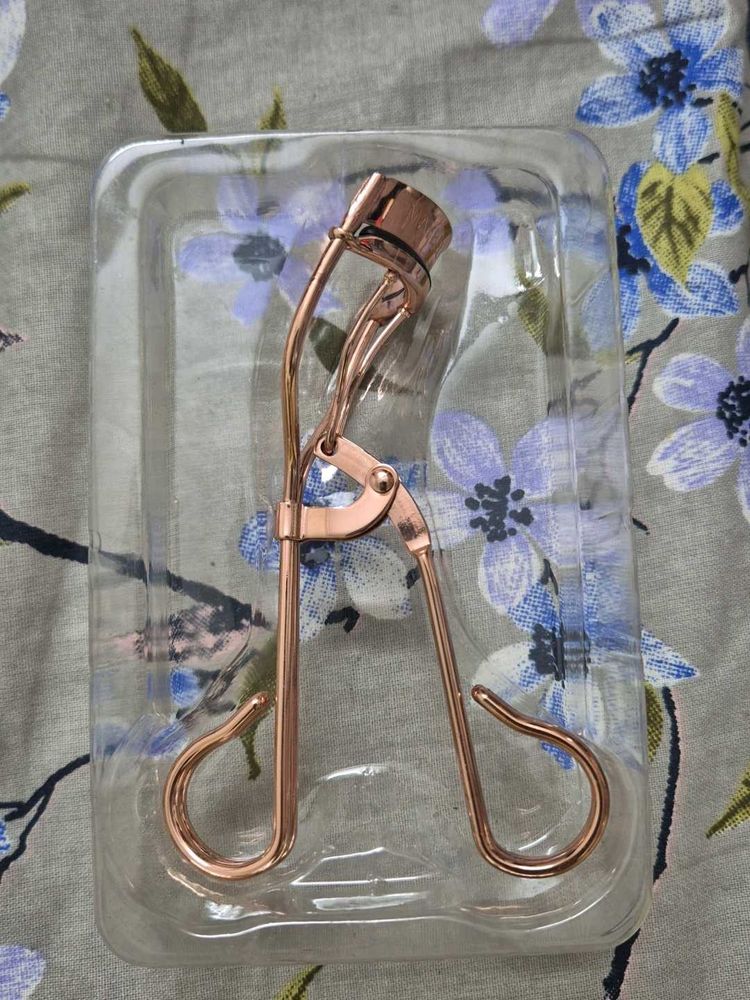 Eyelash Curler