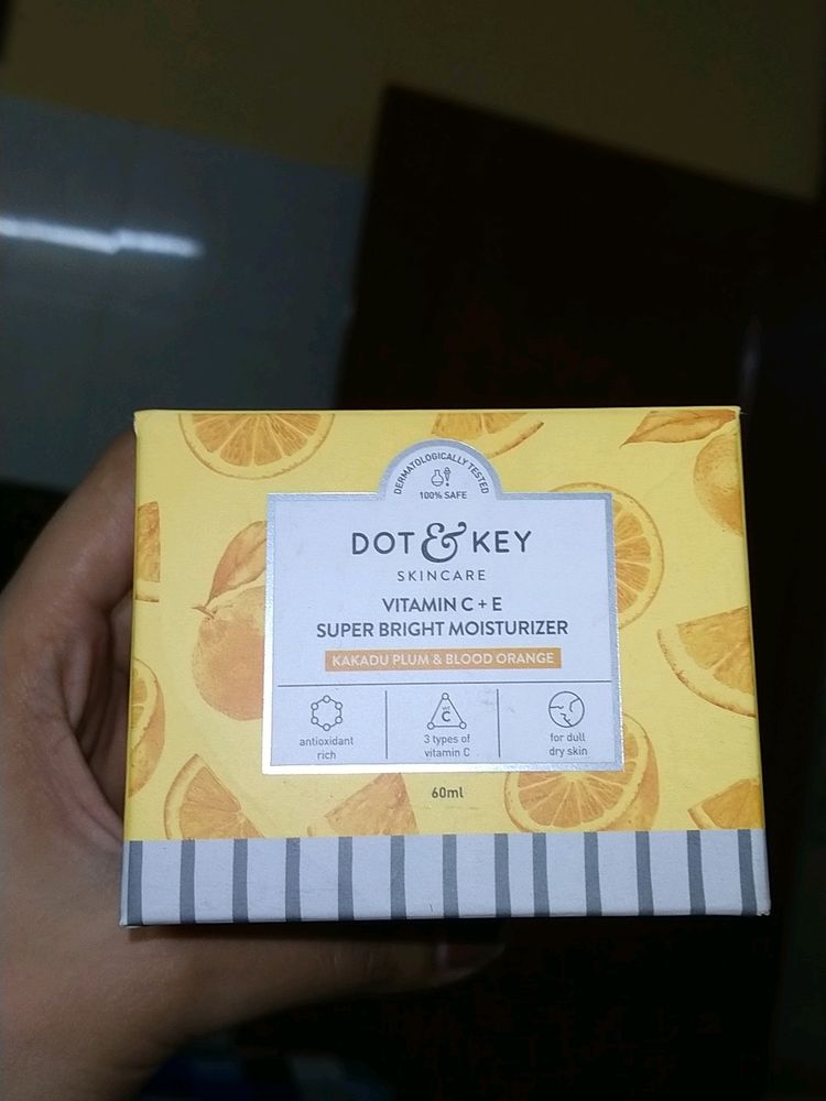 Dot &amp; Key Vitamin C+E Super Bright Moisturizer