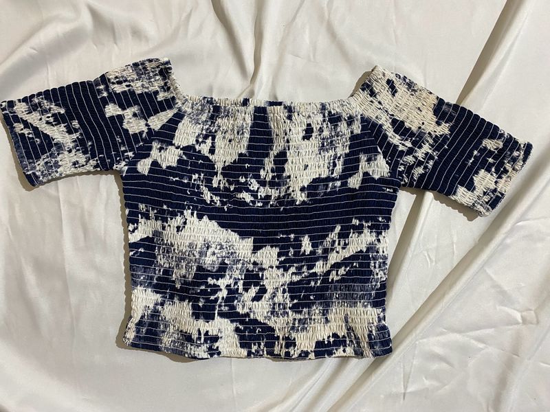 Trendarrest Crop Top