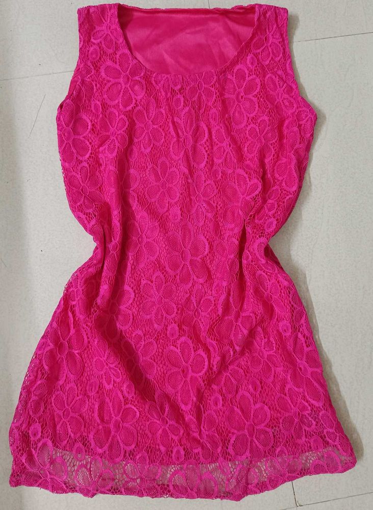 Cute Pink Floral Lace Top