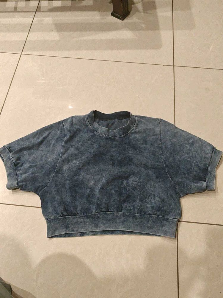 Acid Wash Cropped Sweatshirt