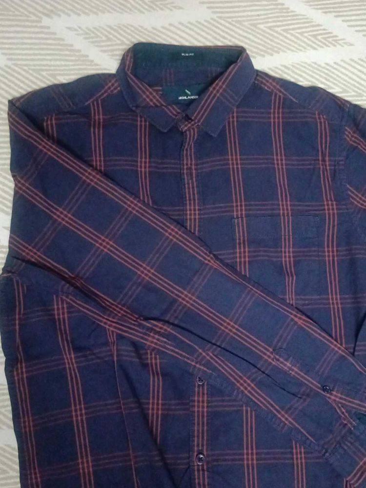 Men&#39;s Blue Plaid Shirt
