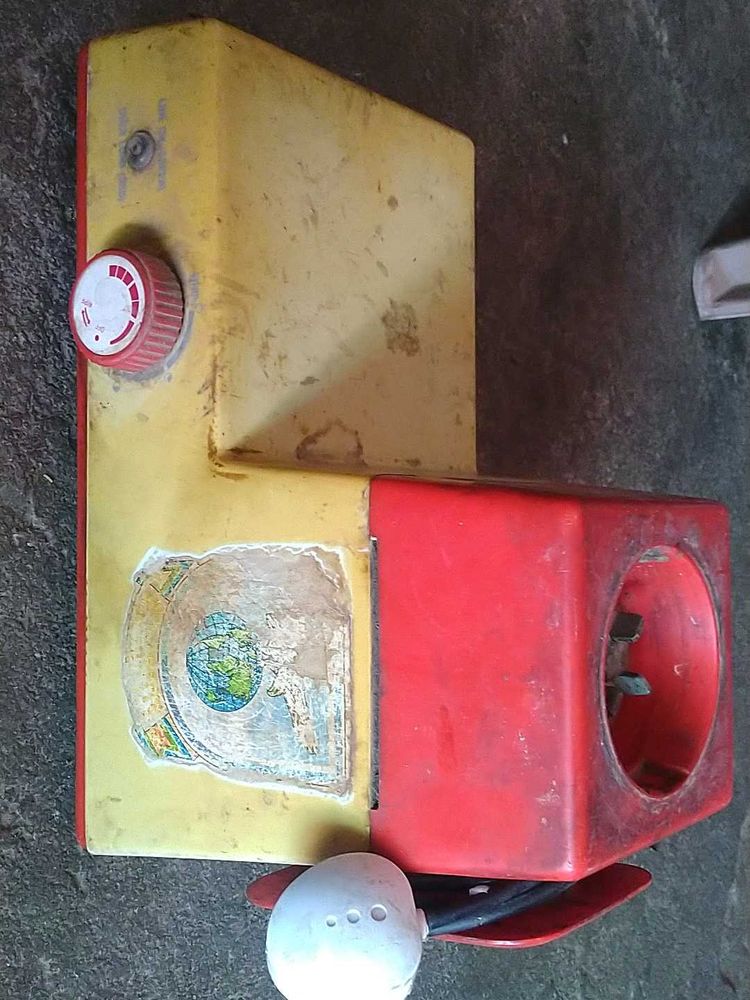 MIXER GRINDER WITH JAR