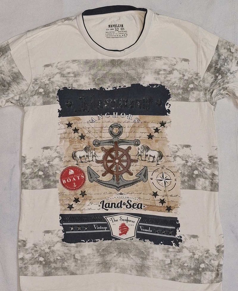 T-shirt
