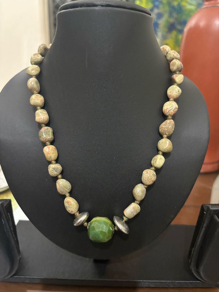 Beaded Necklace with Green Accent