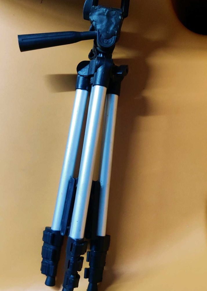 Tripod Mobile