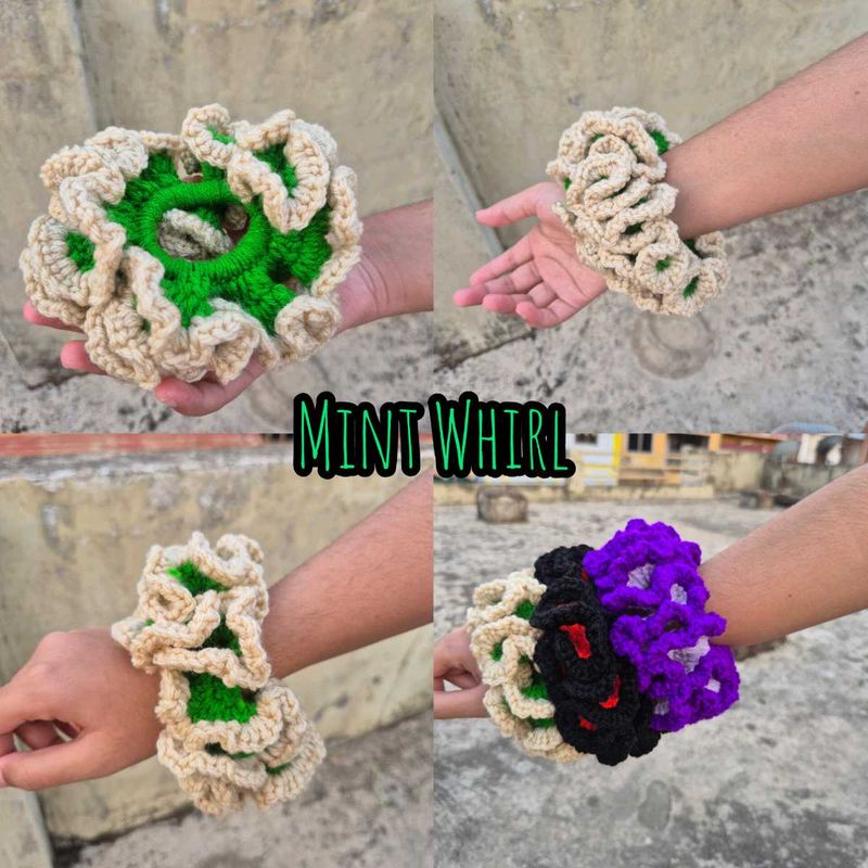 Crochet Scrunchie- Set Of 1