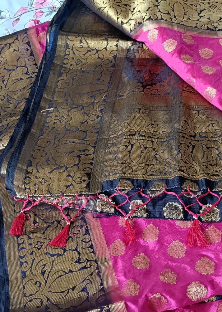 Womens beautiful Saree