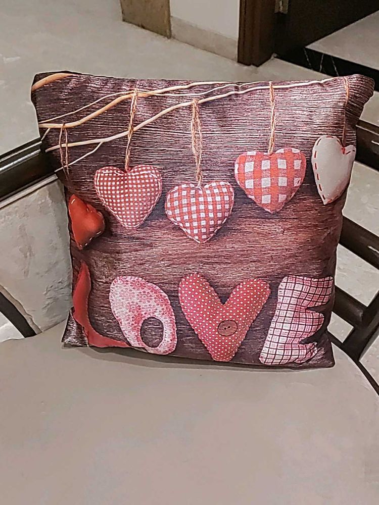 5 Cushions With Covers
