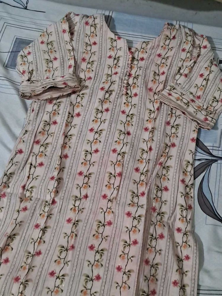 Floral Print Kurta And Shalwar