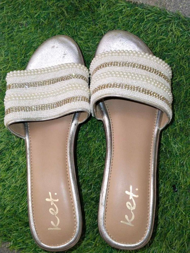 Ket. Pearl Beaded Slides - Size 38