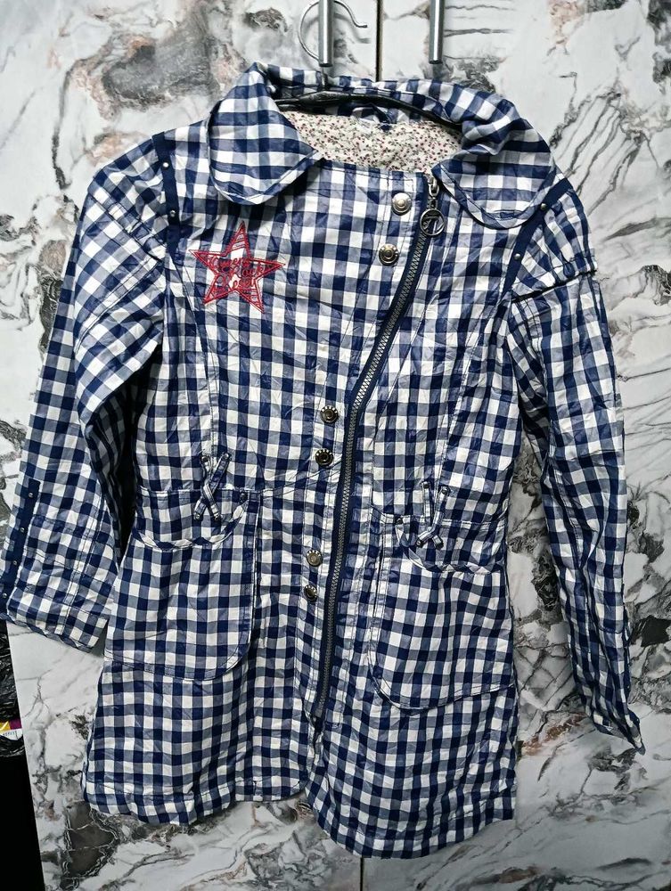 Girls Blue &amp; White30,32 🇲🇾 Jacket