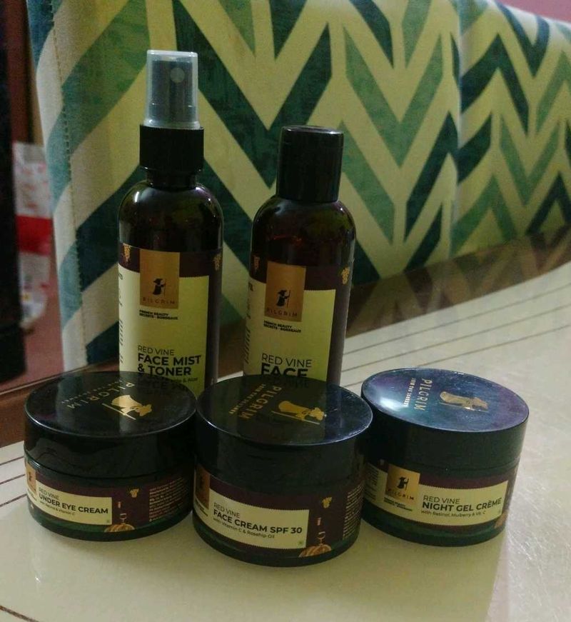 Pilgrim Red Vine Face Care Set