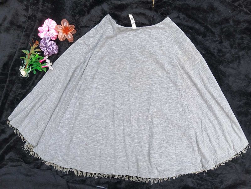 Butterfly effect top with fringed hem
