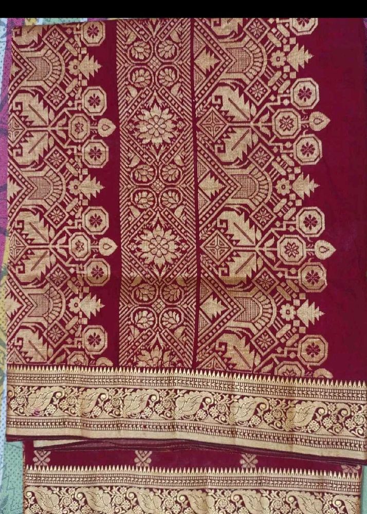 beautiful maroon saare