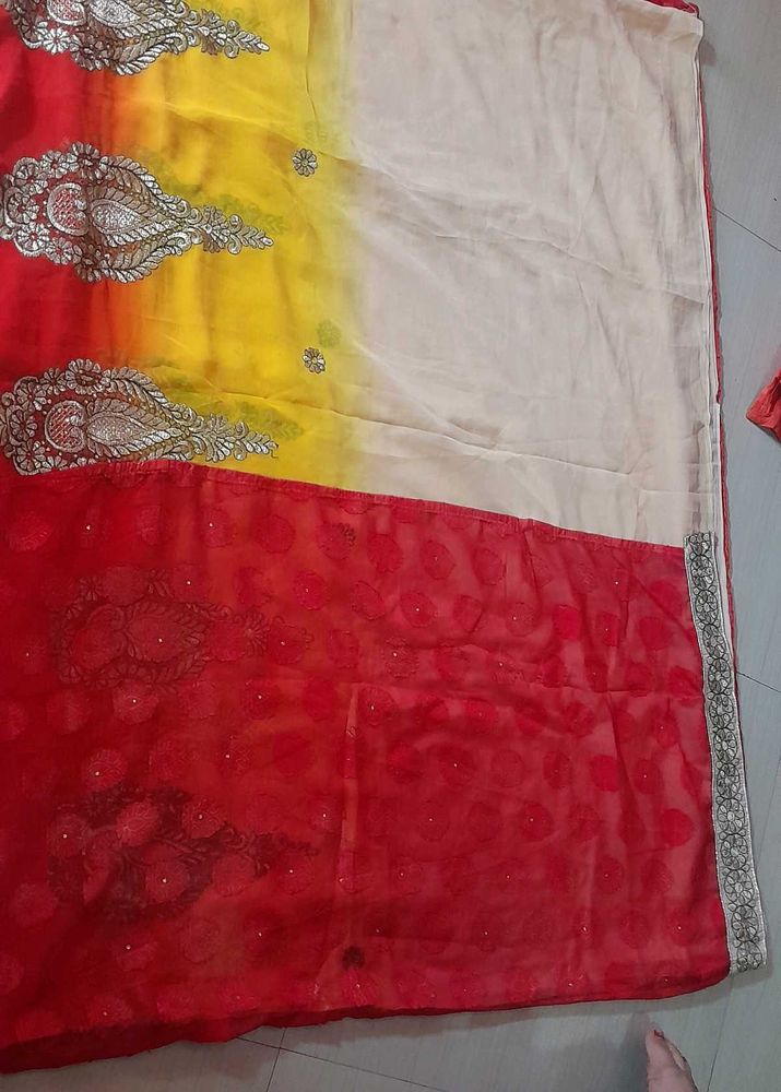 Saree With Blouse