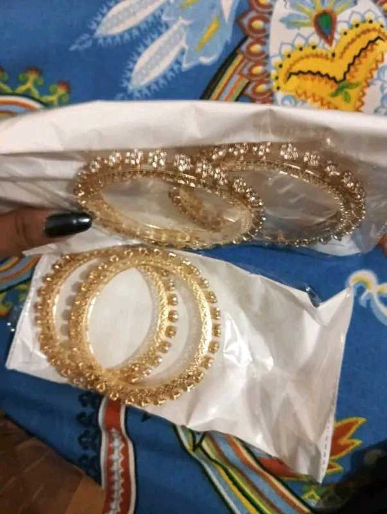 Golden Bangle Set