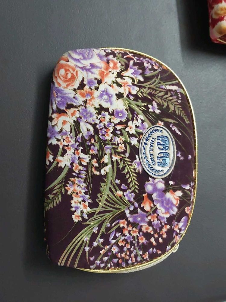 Hand purse