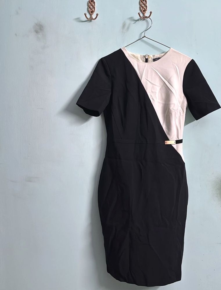 Chic Black &amp; White Dress