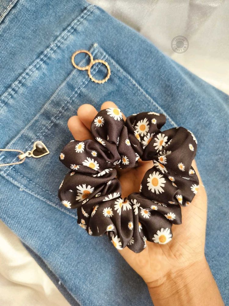 Black Daisy Scrunchies