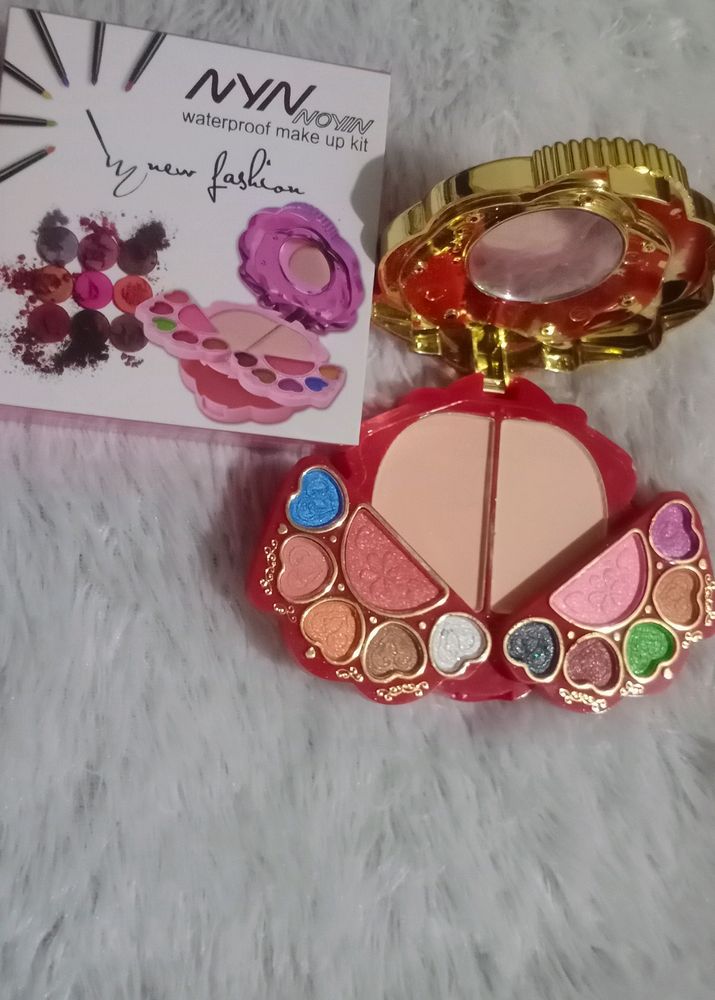NYN Waterproof Makeup Kit