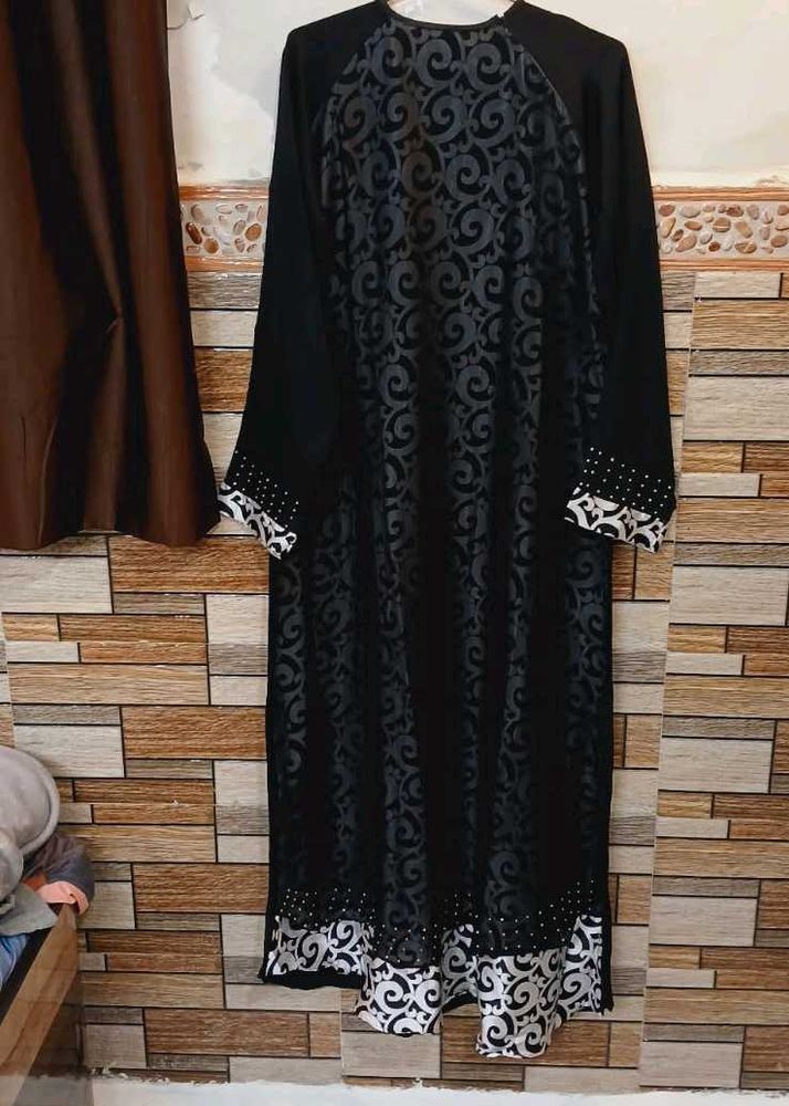 Saudi Abaya