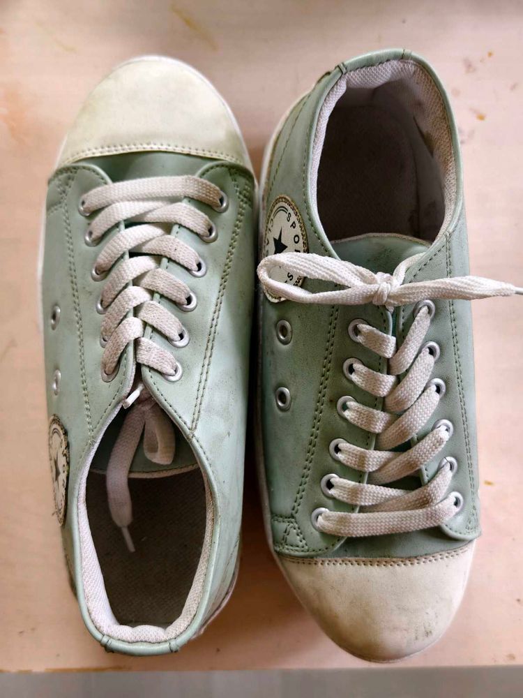 Casual Green Sneakers