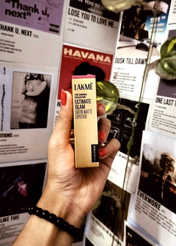 Lakme Ultimate Glam Satin Matte Lipstick