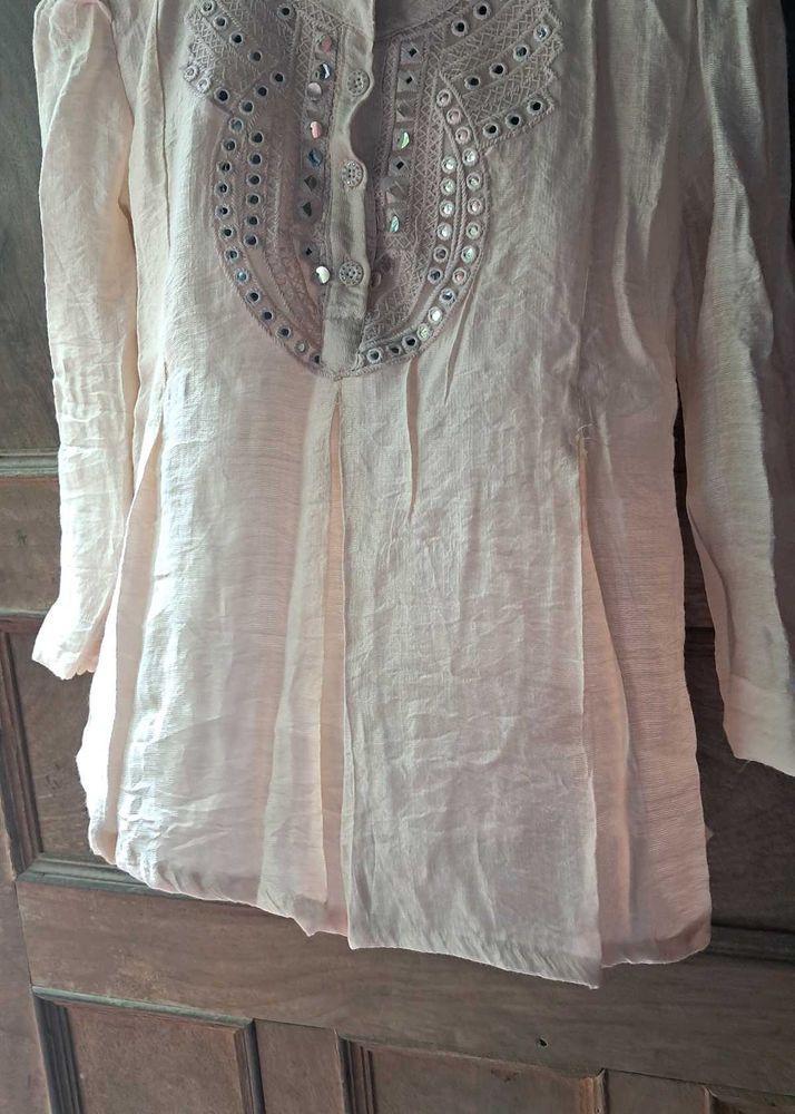 Women’s Light Peach Cotton Silk Straight Kurti