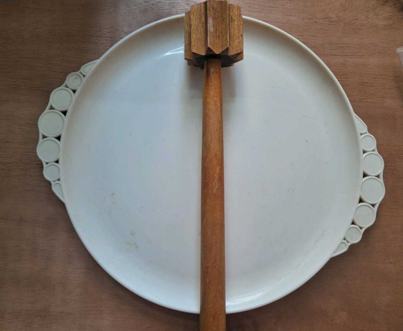 Decorative Serving Tray &amp; Churning Stick/Kadagolu