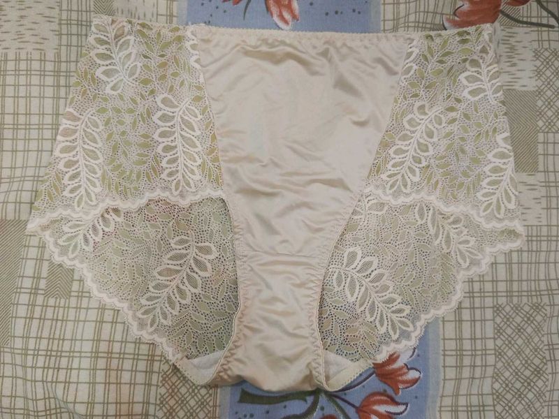 Lace Detail Panties