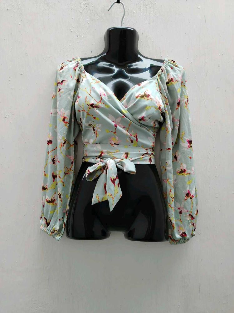 Berrylush Wrap Top