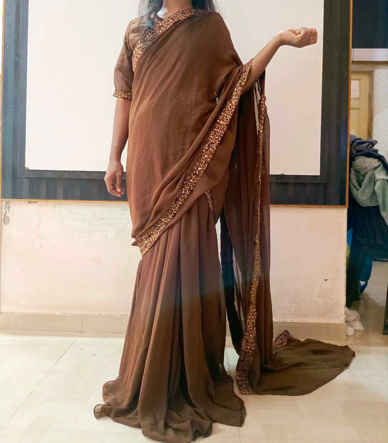 Designer Gown Saree 🤎