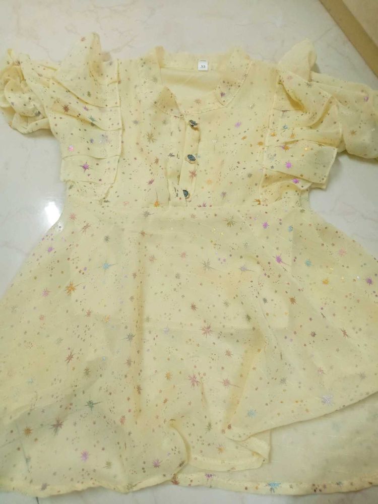Yellow Color Top For Sale
