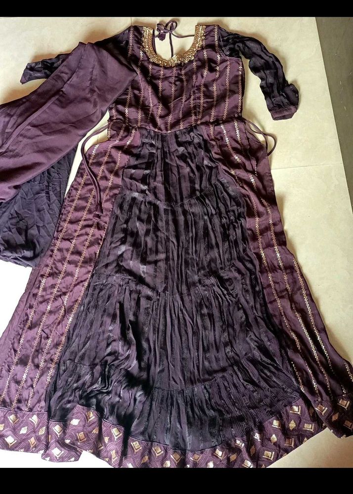 Burgundy Colour Nayra Cut Suit Set