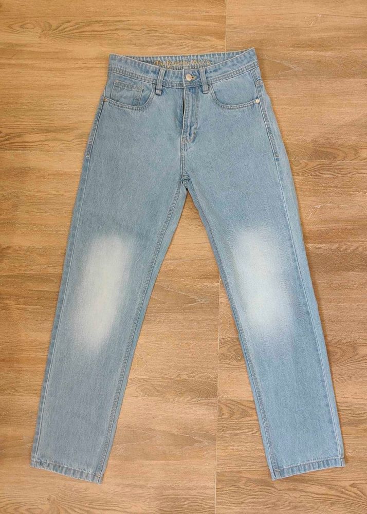 Light Wash Jeans