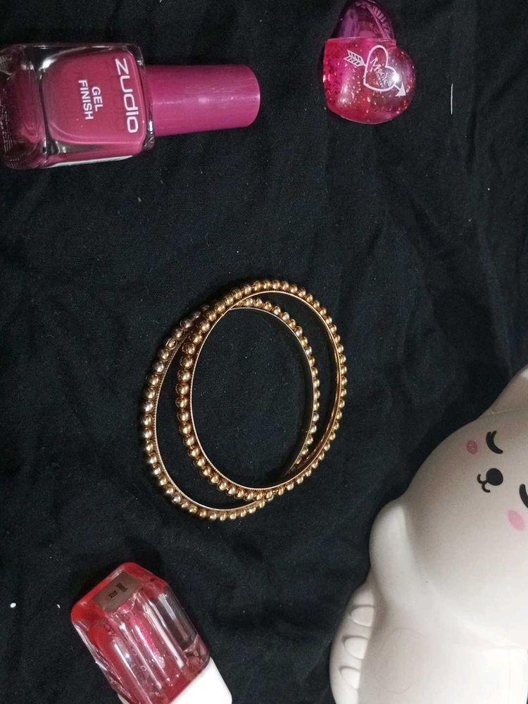 Elegant Gold Bangles - Set of 2