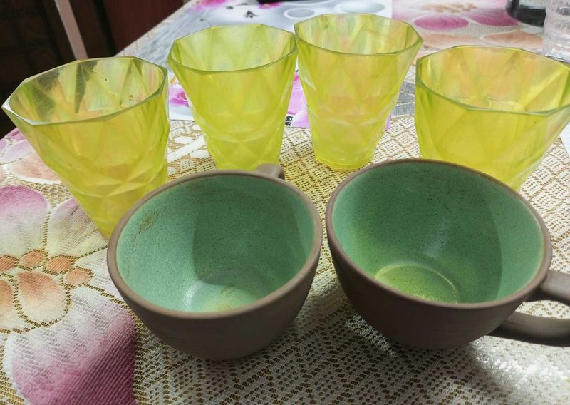 Unique Mugs &amp; Glasses Set