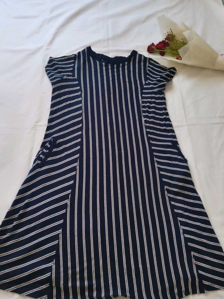 Stylish Aline Casual Knee Length Western Dress